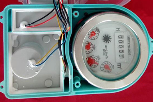 怎么選擇遠(yuǎn)傳水表生產(chǎn)廠家？考慮五個(gè)方面！ 圖1